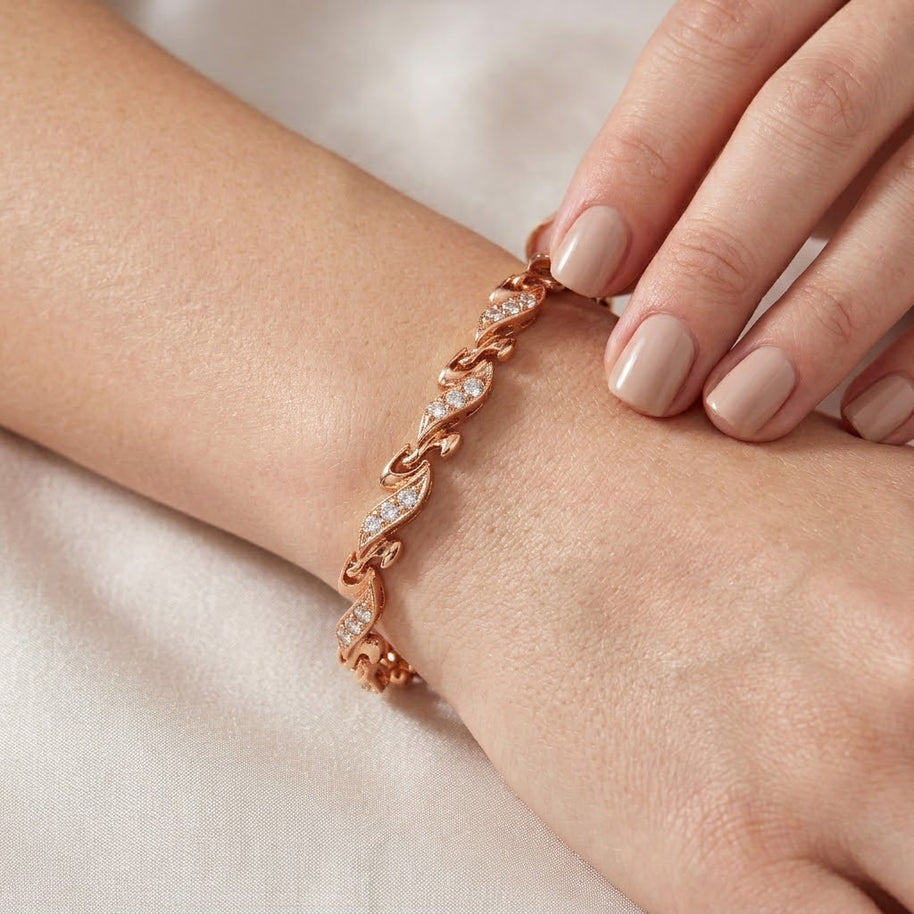 Solid Gold Women's Bracelet with stones
