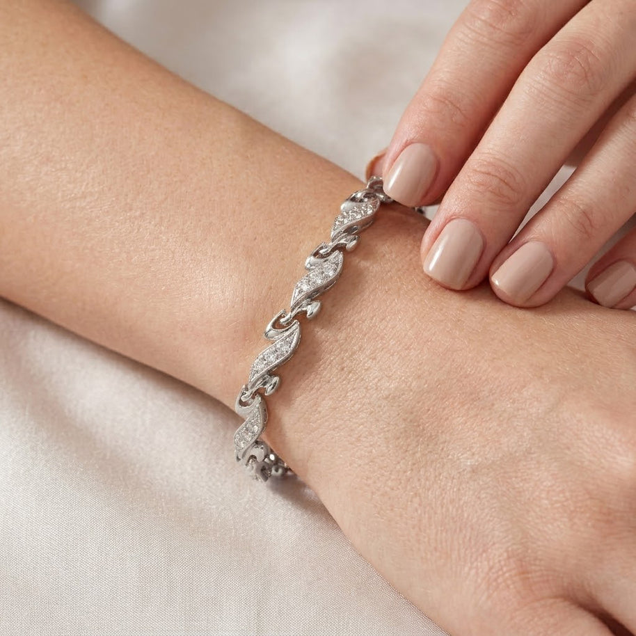 Solid Gold Women's Bracelet with stones