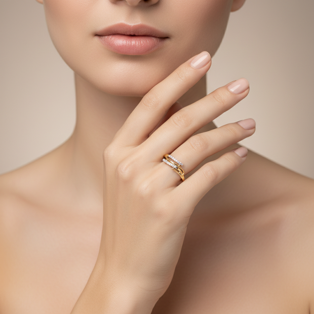 Eleganter Rotgoldring 585 mit Zirkonia