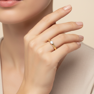 Ladies' ring in yellow gold with cubic zirconia