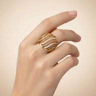 Ladies' ring with zirconia 