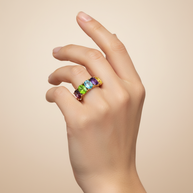 Ladies' ring with stones