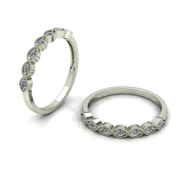 Goldring mit Brillanten