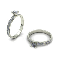 Ring mit Brillanten