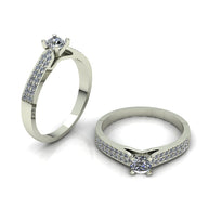Ring mit Brillanten