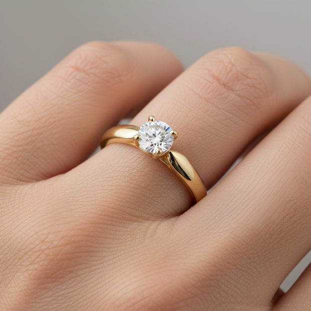 Damenring Verlobungsring mit Brillant