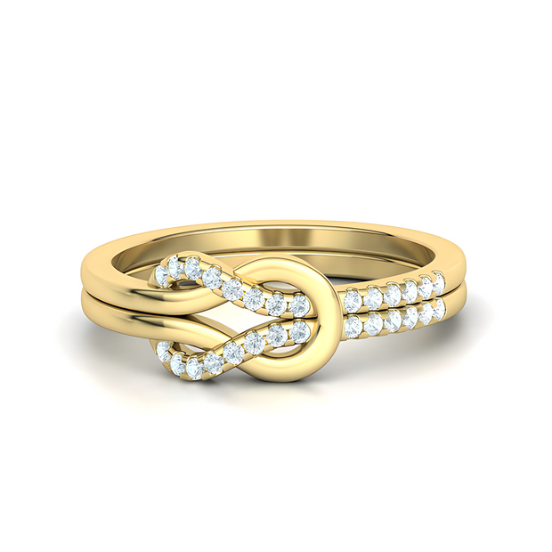 Ladies ring with diamonds