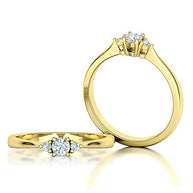 Ladies ring with diamonds