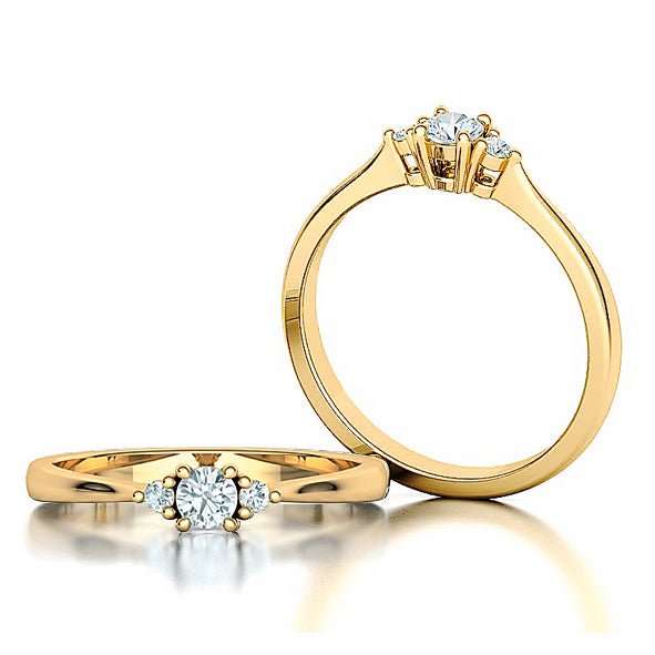 Ladies ring with diamonds