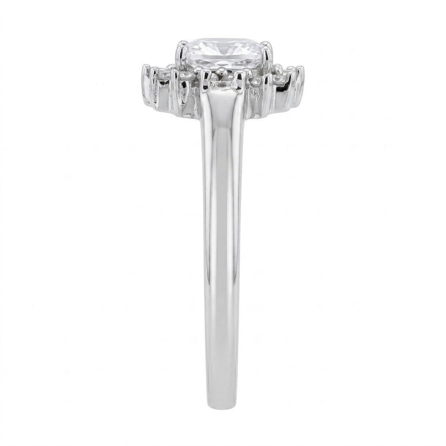 Classic women’s silver ring with stones