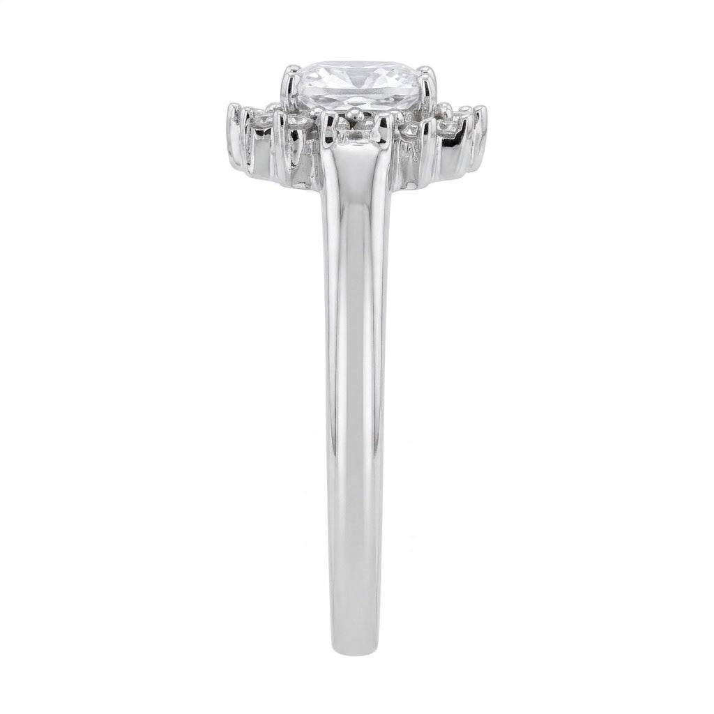 Classic women’s silver ring with stones
