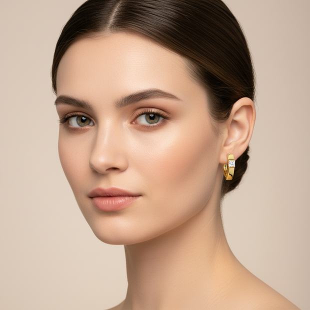 Minimalistische Ohrringe aus Gelbgold 333
