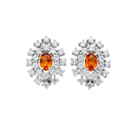 Earrings made of 925 sterling silver with garnet.