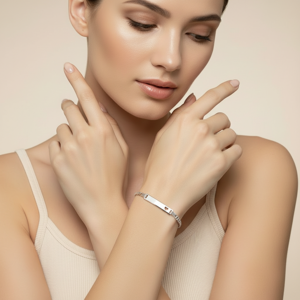 ID-Armband mit Gravurplatte aus Silber 925 - Herzchen