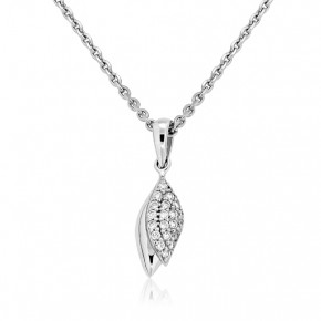 Silver pendant with zirconia