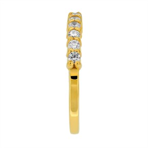 Ladies ring with zirconia