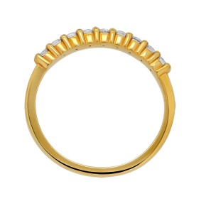 Ladies ring with zirconia