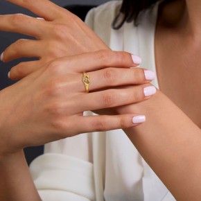 Ladies ring with Zirconia 17,5(55)