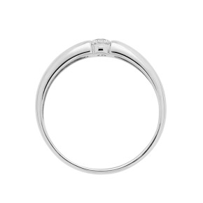 Кольцо из серебра c цирконием