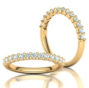 Ladies ring with diamonds