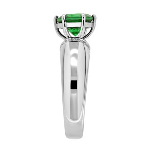 Женское кольцо с зелёным цирконием из серебра 18,5(58)