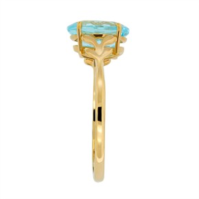 Gold women's ring with Topaz 19(60)