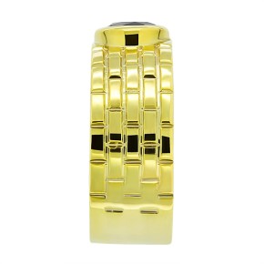 Men's ring made of gold