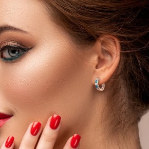 Золотые серьги