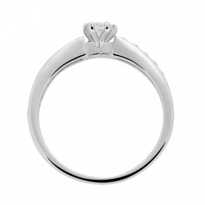 Silver ring with zirconia 18(57)